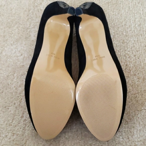 NEW! Nine West "Heartbeat" Black Suede Platform Pump (10) - Picture 4 of 7